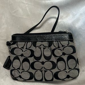 Coach Black Clutch Small Handbag Purse Wristlet Wallet Canvas Signature Logo
